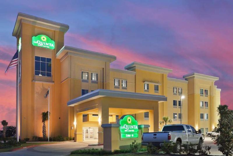 La Quinta By Wyndham Pearsall Экстерьер фото